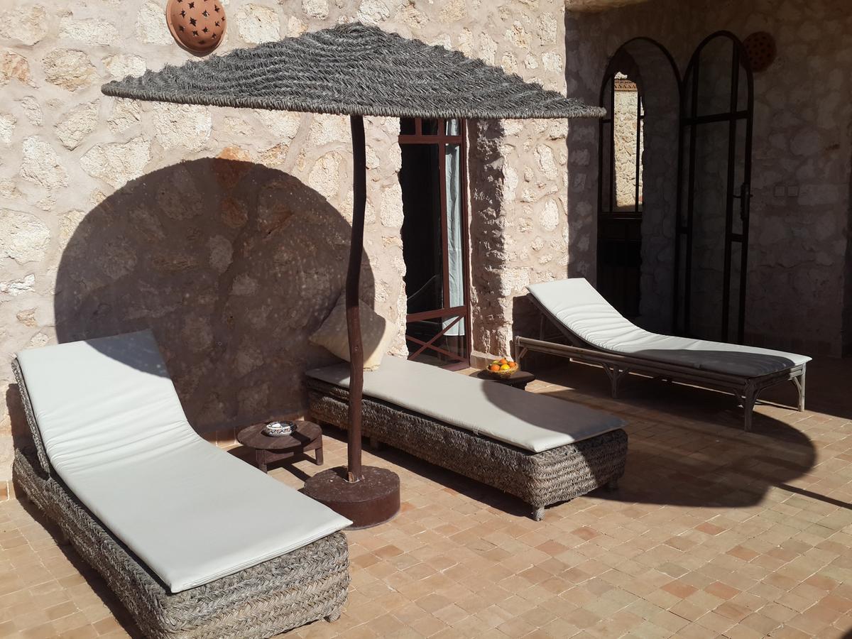 Parfums D'Etoiles Hotel Aguerd  Exterior photo
